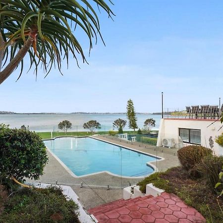 Magnificent Beachfront Mansion - Pool - Fireplace Auckland Exteriér fotografie