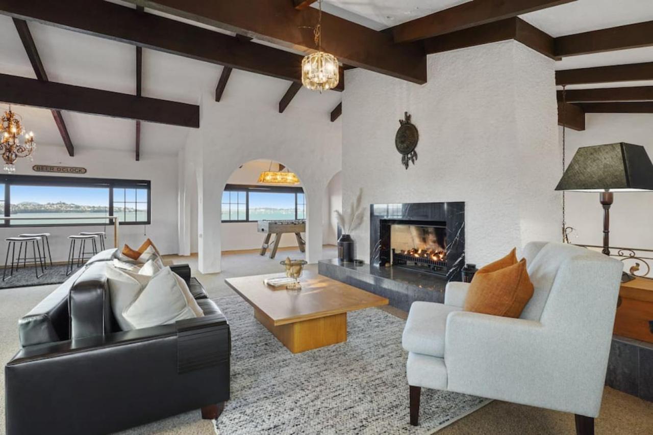 Magnificent Beachfront Mansion - Pool - Fireplace Auckland Exteriér fotografie