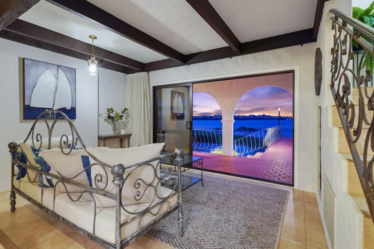 Magnificent Beachfront Mansion - Pool - Fireplace Auckland Exteriér fotografie